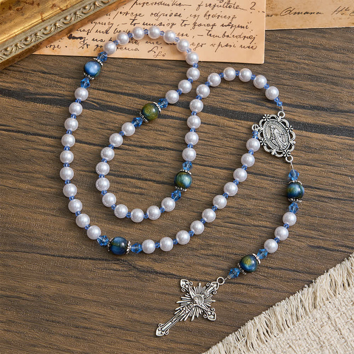 Christianartworkshop Rosenkranz mit blau-grünem Farbverlauf und weißen Perlen und Marienmotiv - image 4
