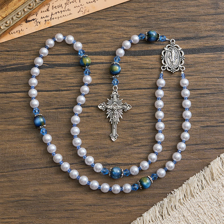 Christianartworkshop Rosenkranz mit blau-grünem Farbverlauf und weißen Perlen und Marienmotiv - image 3