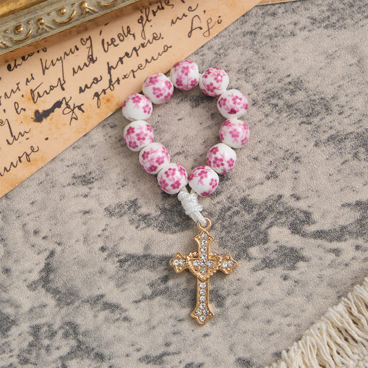 Christianartworkshop Fingerrosenkranz aus rosa Keramik mit Blumenmuster und Kristallkreuz - image 3