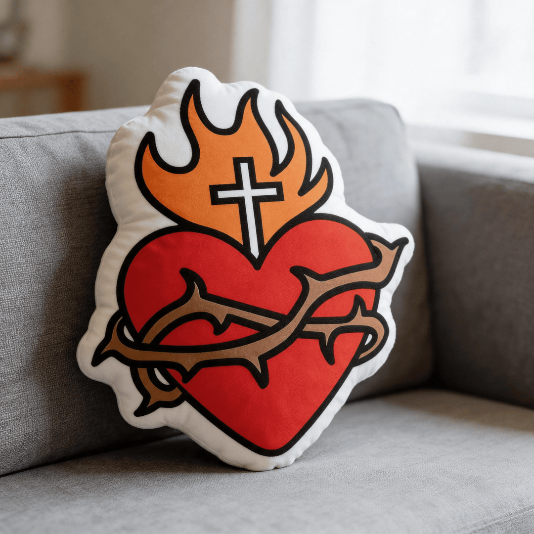 Christianartworkshop Religiöses Dekokissen in Form eines Herz-Jesu-Kreuzes mit Flamme und Dornenkrone - image 3