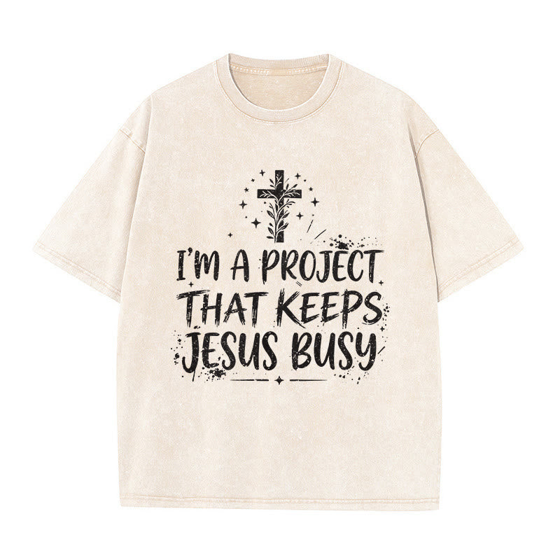 Christianartworkshop Ich bin ein Projekt, das Jesus beschäftigt – Lustiges Glaubenszitat – Gewaschenes Unisex-T-Shirt - Beige - 5XL - image 2