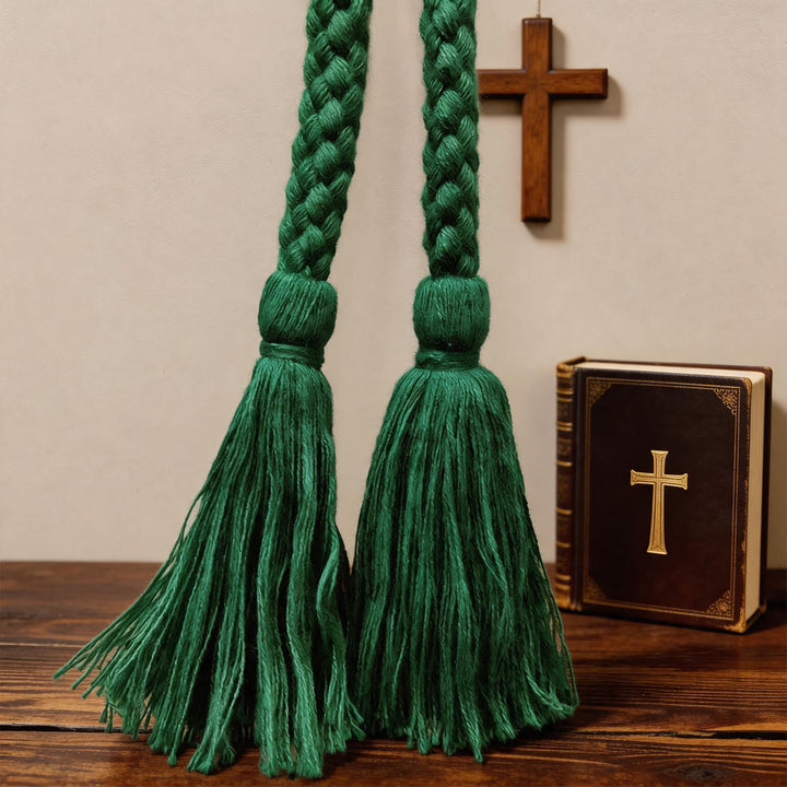 Christianartworkshop Einfacher geflochtener Gürtel mit hängenden Quasten: Ein praktischer liturgischer Gürtel - image 4