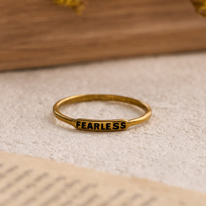 Christianartworkshop Elegantes, stapelbares Ring-Set mit eingraviertem Text BLESSED/FAITH/HOPE: Ein Symbol stiller Hingabe - image 7
