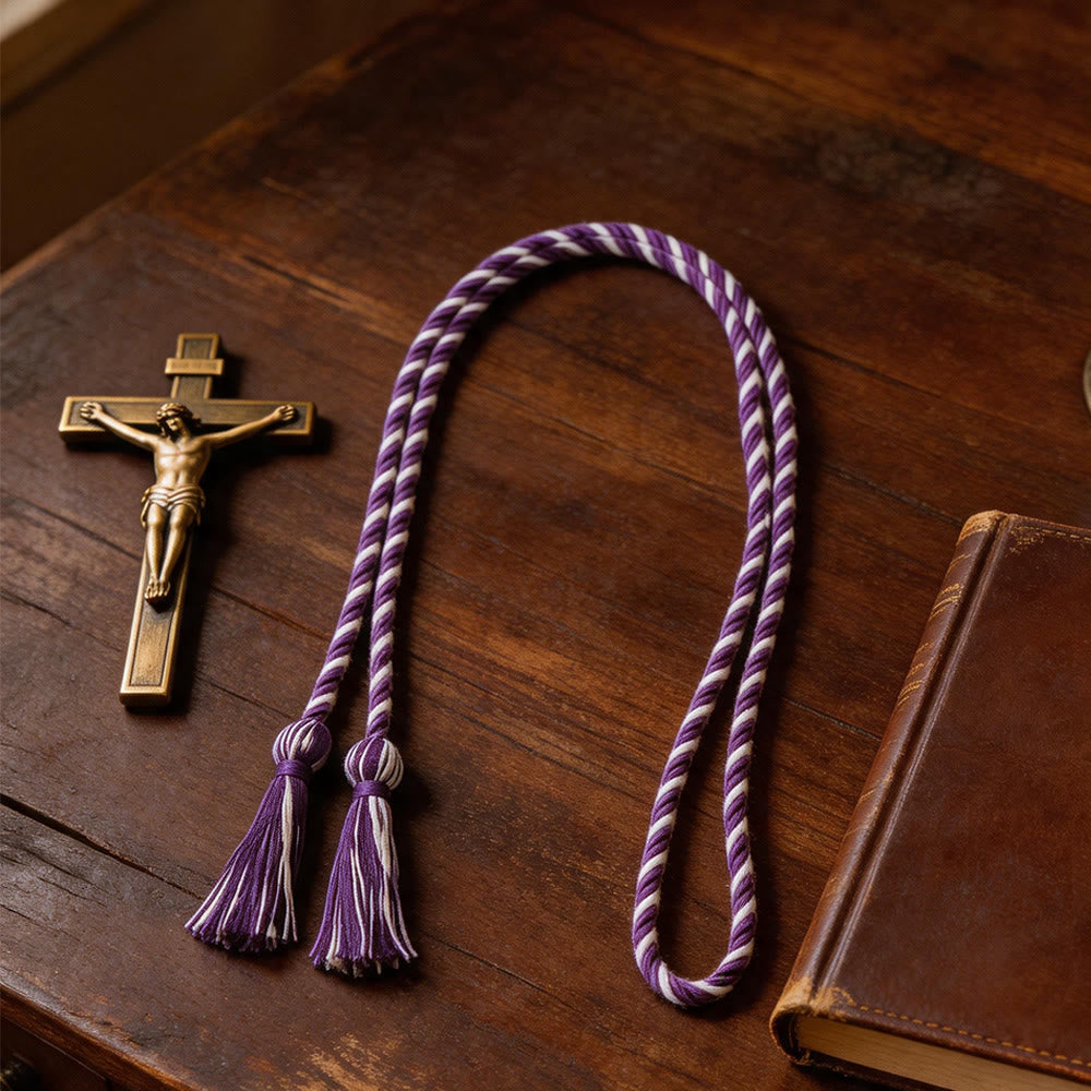 Christianartworkshop Priestergürtel mit kunstvollen Quastenverzierungen: Ein Symbol der priesterlichen Berufung - image 1