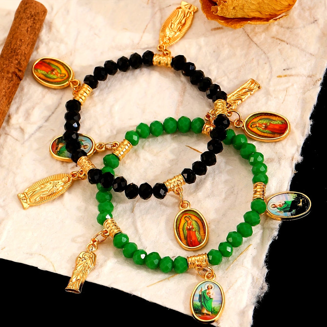 Christianartworkshop Aufwendig gearbeitetes Perlenarmband mit Anhängern der Jungfrau von Guadalupe und des Heiligen Judas Thaddäus: Eine Erinnerung an die heilige Liebe - image 1