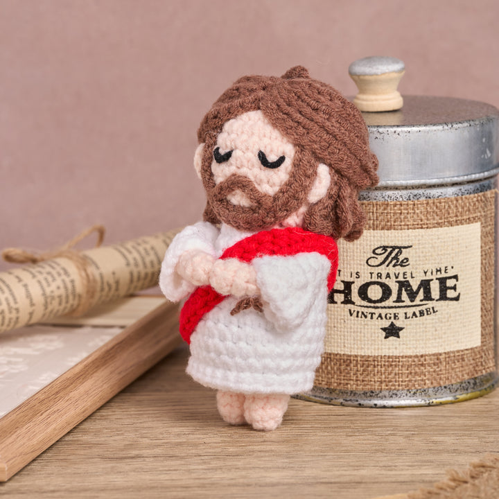 Christianartworkshop Handgefertigter gehäkelter Jesus-Amigurumi-Autoanhänger: Ein Symbol für göttlichen Trost - image 6