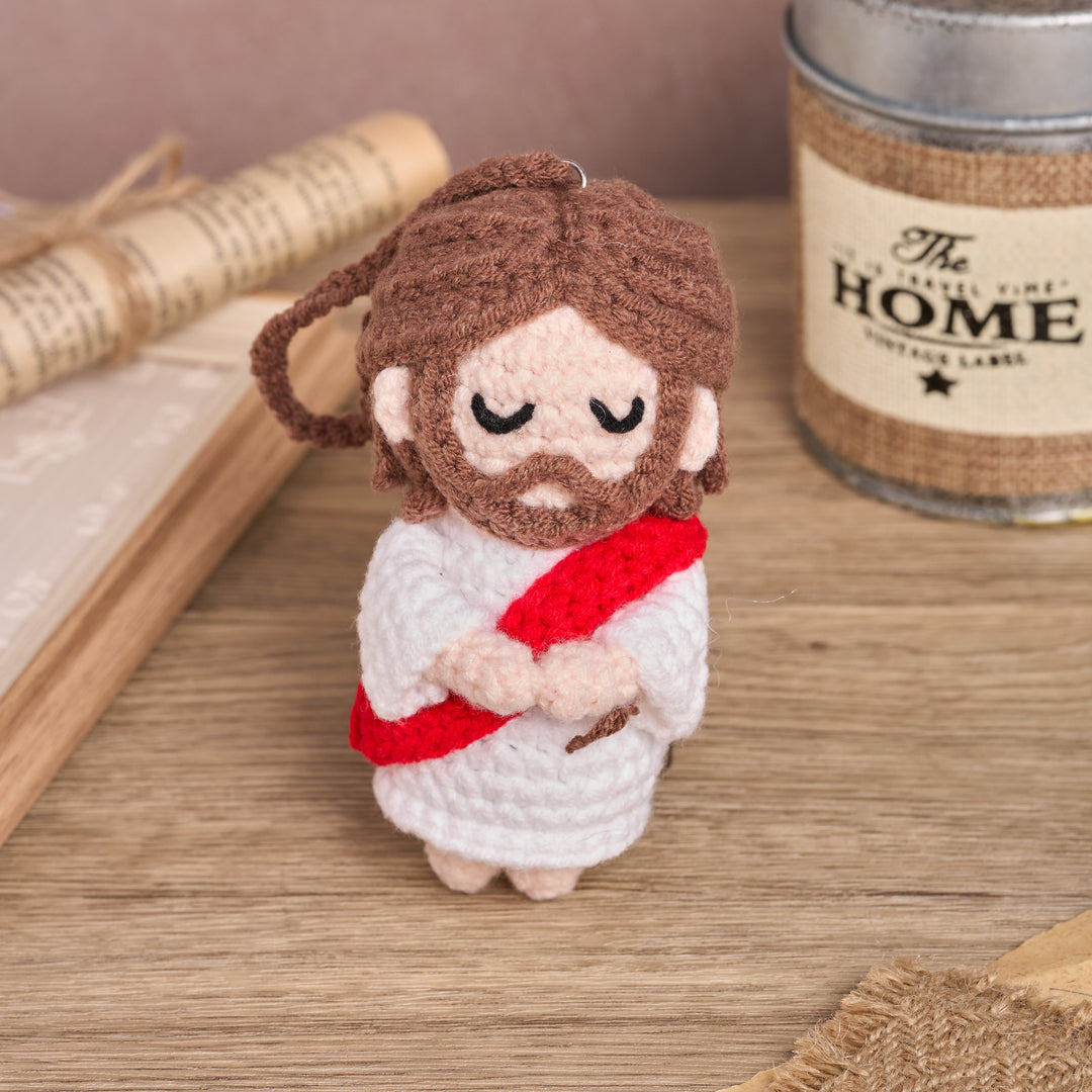 Christianartworkshop Handgefertigter gehäkelter Jesus-Amigurumi-Autoanhänger: Ein Symbol für göttlichen Trost - image 4