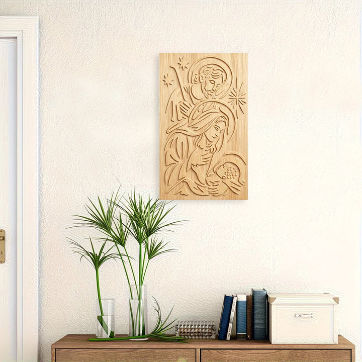 Minimalistische Holzplakette mit Krippenmotiv von Christianartworkshop : Eine Erinnerung an himmlische Gnade und Frieden - image 3