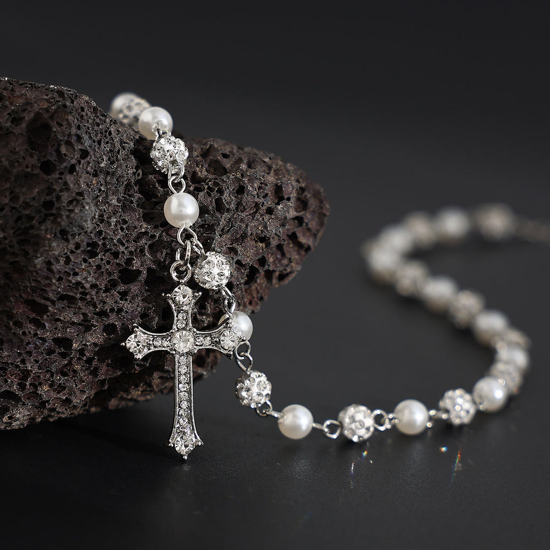 Christianartworkshop Rosenkranz-Kreuzkette mit abwechselnd besetzten Perlen und Kristallperlen: Ein Symbol heiliger Andacht - Kreuzen - image 0