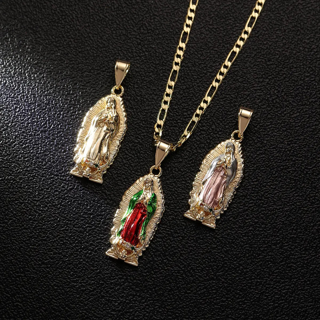 Christianartworkshop Eleganter Anhänger mit Sonnenstrahlenrand, emailliert, Jungfrau Guadalupe, an einer massiven Figaro-Kette - image 3