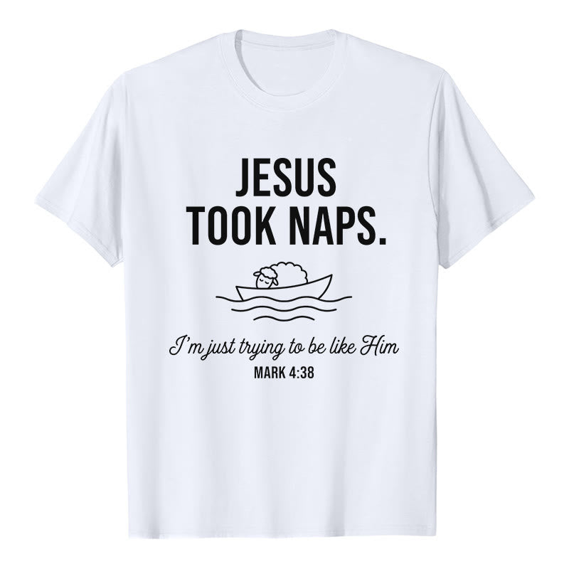 Christianartworkshop Lustiges Glaubenszitat: Schlafendes Lamm auf einem Boot – Minimalistisches Grafikdesign, Premium-Kurzarm-T-Shirt - Weiß - 2XL - image 2