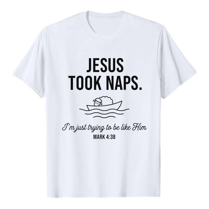 Christianartworkshop Lustiges Glaubenszitat: Schlafendes Lamm auf einem Boot – Minimalistisches Grafikdesign, Premium-Kurzarm-T-Shirt - Weiß - 2XL - image 2