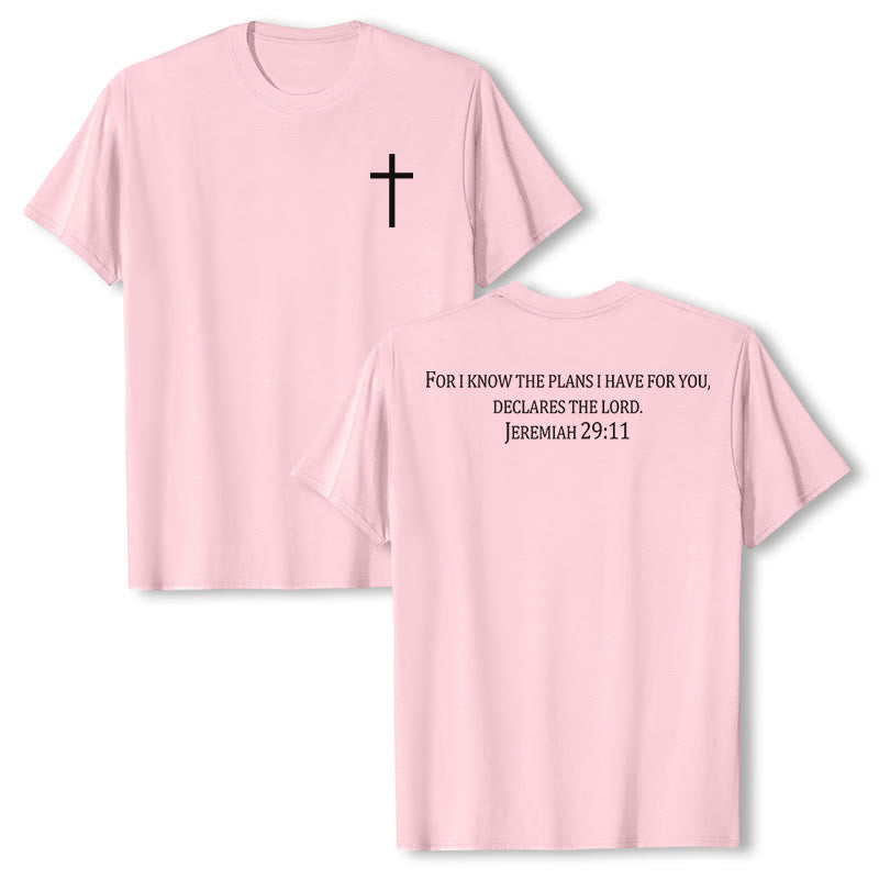 Christianartworkshop Denn ich kenne die Pläne, die ich für euch habe (Jeremia 29,11). Premium-T-Shirt mit kurzem Ärmel und Kreuz auf der Vorderseite, Bibelvers auf der Rückseite und Kreuz. - Rosa - 2XL - image 9