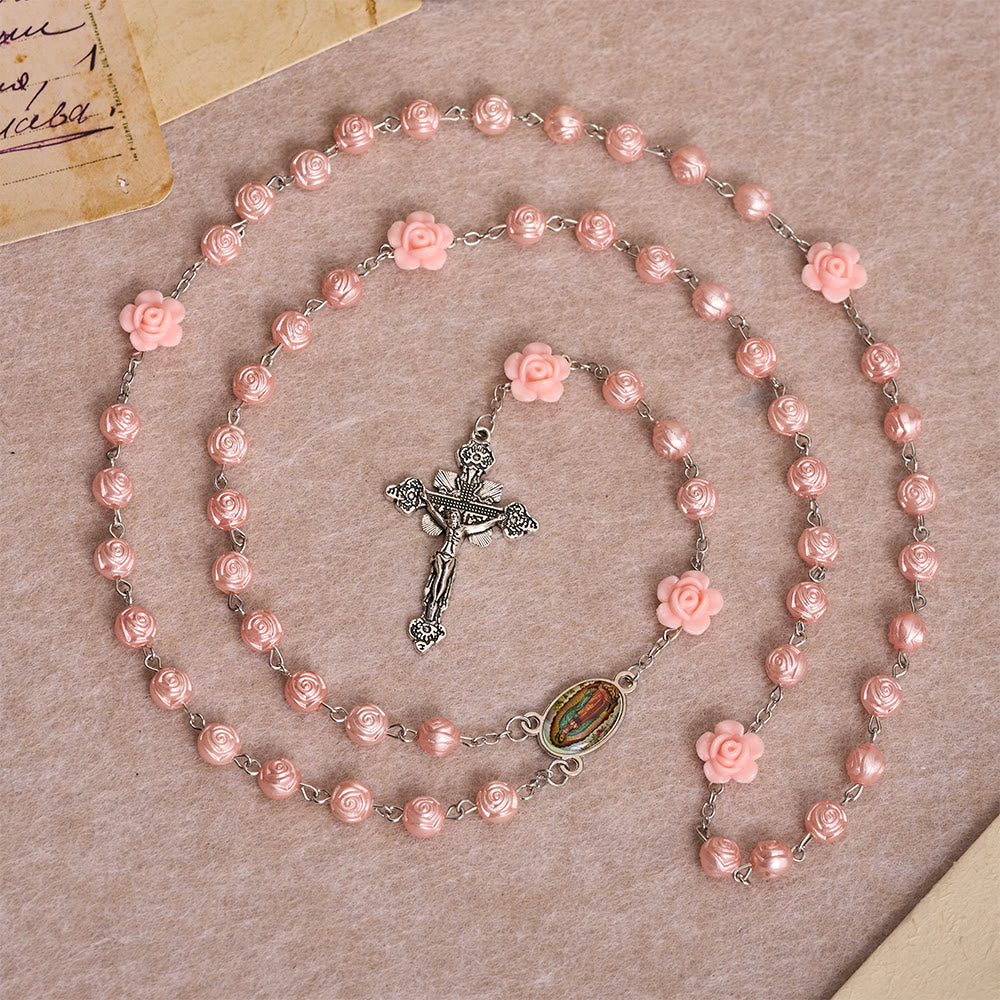 Christianartworkshop Glänzender Rosenkranz mit geprägten Rosenperlen und dreidimensionalem Blumendekor, Emaille-Medaille „Unsere Liebe Frau“ und antikes Kruzifix - image 2