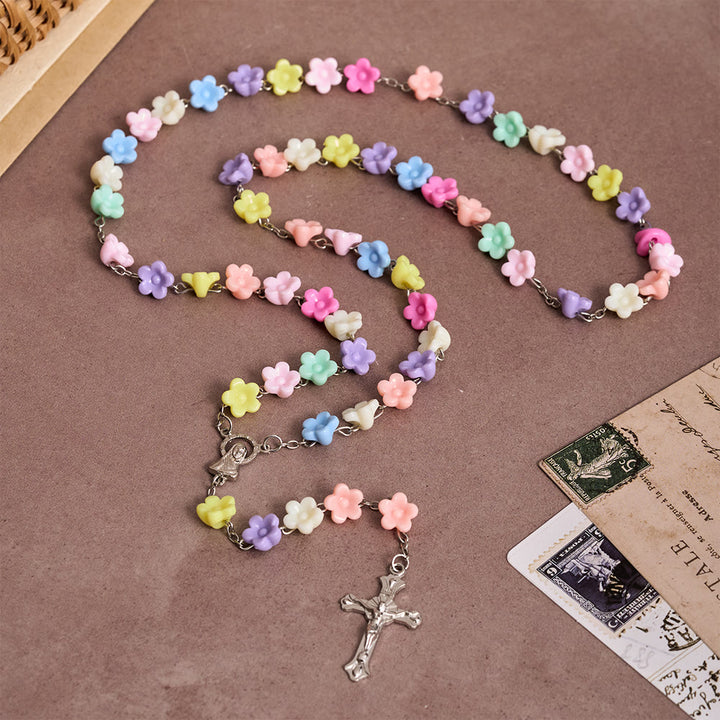 Christianartworkshop Rosenkranz aus massiven, fünfblättrigen, blütenförmigen Perlen mit geprägter Marienmedaille und detailliertem antiken Kruzifix - Mehrfarbiger Rosenkranz mit Blumen - image 0