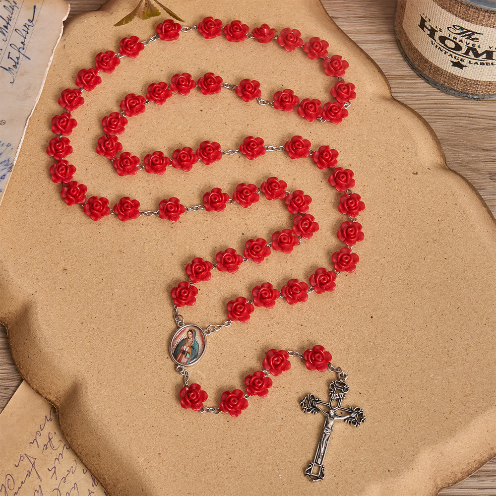 Christianartworkshop Elegante Rosenkranz-Medaille mit roter Rosenblüte, Emaille-Kreuz und Marienmotiv - Rosenkranz mit roter Rose - image 0