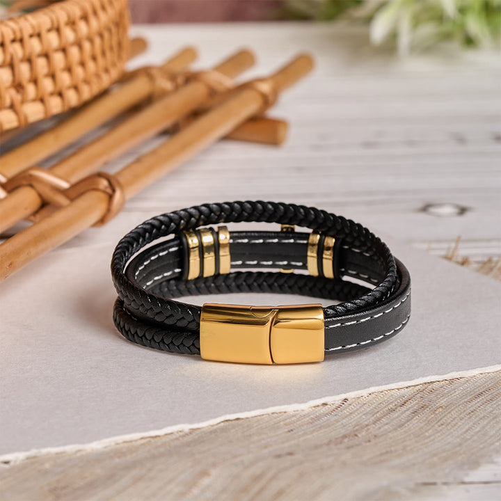 Christianartworkshop Mehrlagiges geflochtenes Lederarmband mit Zirkonia-Kreuz und dreifarbigem Metall-Zwischenstück - image 6