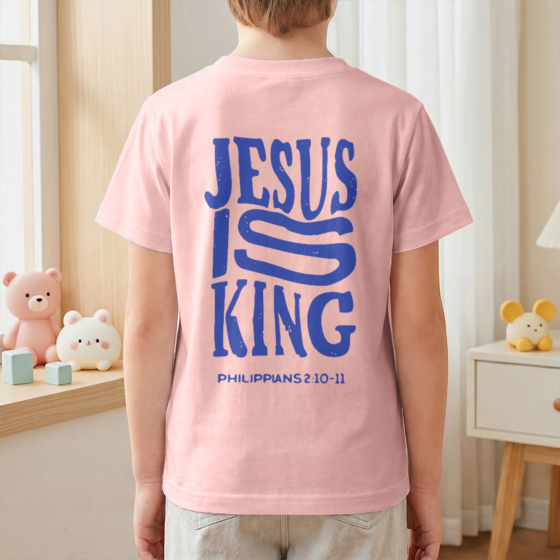 Christianartworkshop „Jesus ist König“ Philipper 2,10-11 Kinder-T-Shirt mit kurzen Ärmeln und auffälligem Aufdruck in abgenutzter, fetter Schrift auf Vorder- und Rückseite - image 70