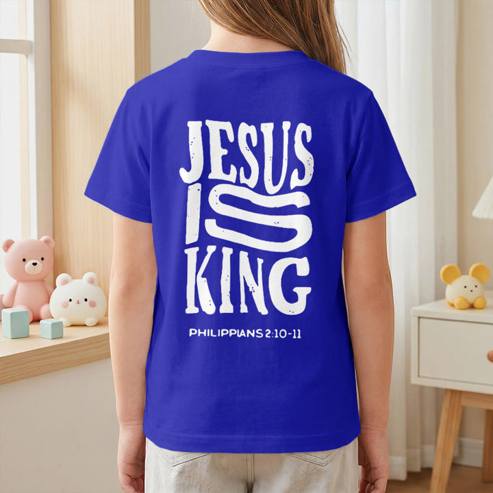 Christianartworkshop „Jesus ist König“ Philipper 2,10-11 Kinder-T-Shirt mit kurzen Ärmeln und auffälligem Aufdruck in abgenutzter, fetter Schrift auf Vorder- und Rückseite - image 89