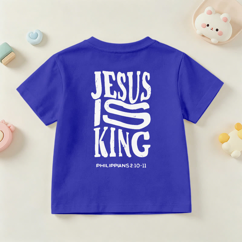 Christianartworkshop „Jesus ist König“ Philipper 2,10-11 Kinder-T-Shirt mit kurzen Ärmeln und auffälligem Aufdruck in abgenutzter, fetter Schrift auf Vorder- und Rückseite - image 87
