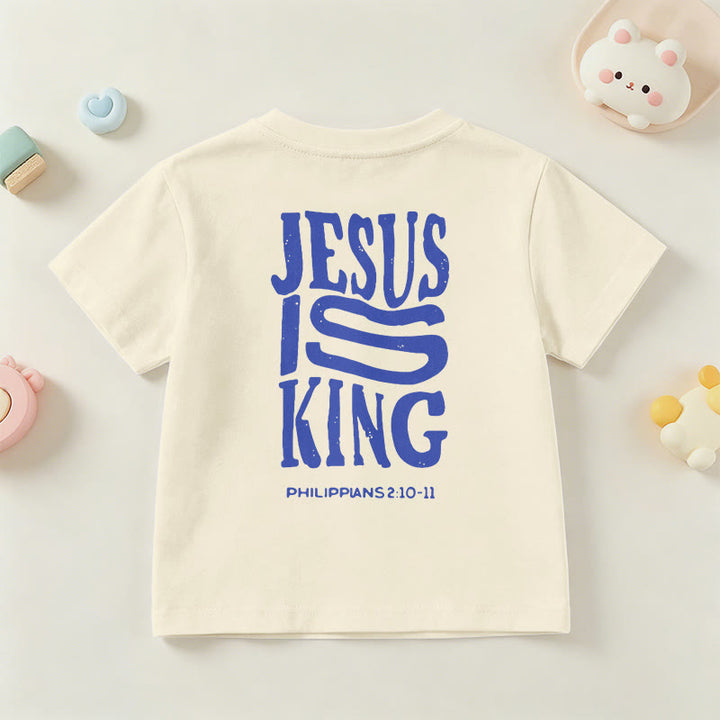 Christianartworkshop „Jesus ist König“ Philipper 2,10-11 Kinder-T-Shirt mit kurzen Ärmeln und auffälligem Aufdruck in abgenutzter, fetter Schrift auf Vorder- und Rückseite - image 6