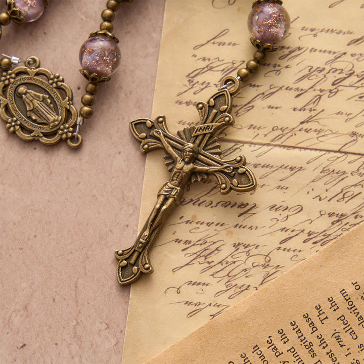 Christianartworkshop Katholischer Rosenkranz mit schimmernden Lavendelperlen, Marienmedaille und Kruzifix - image 6