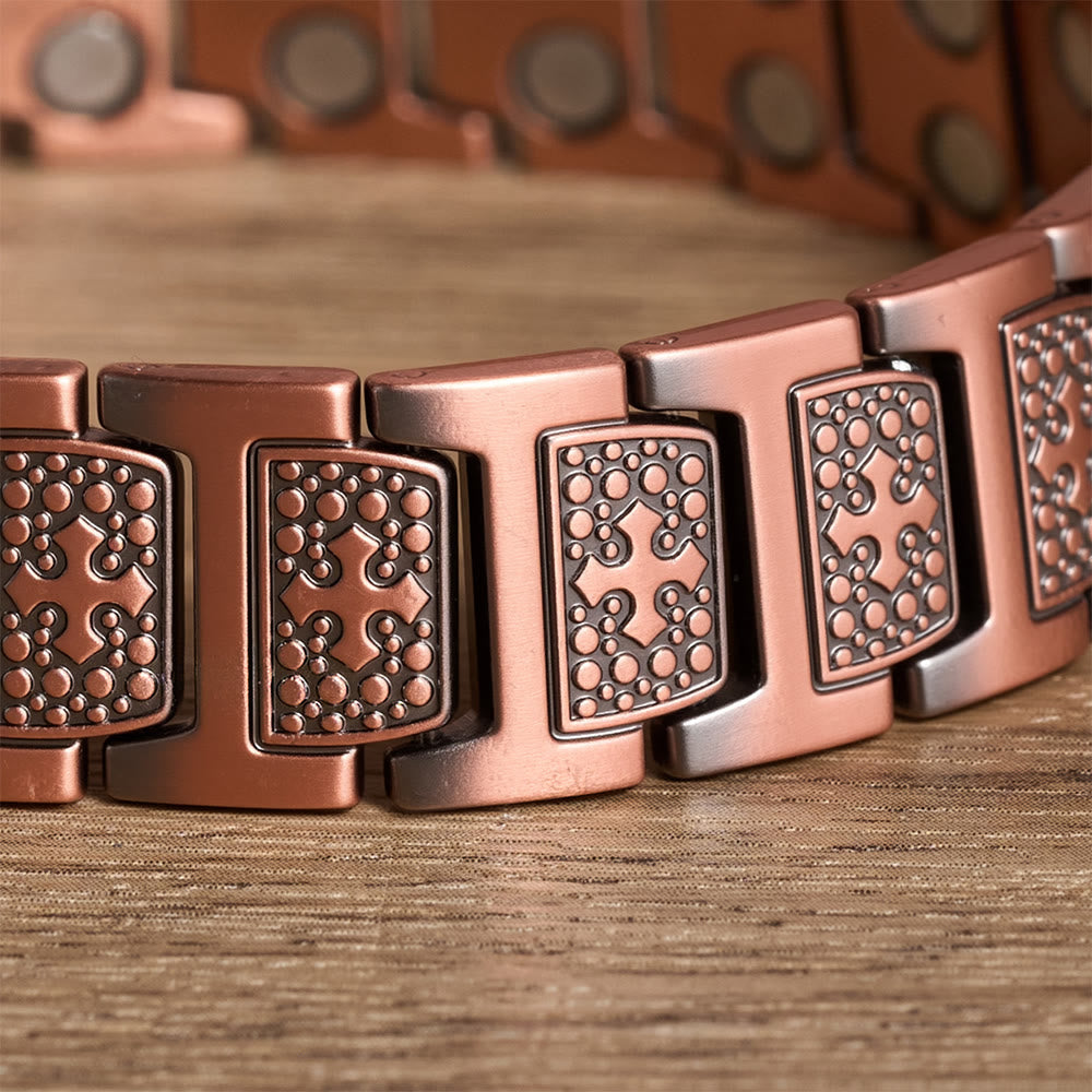 Christianartworkshop Rechteckiges Gliederarmband mit eingefasstem Kreuzmotiv aus Perlen und verstellbarem Faltverschluss - image 4