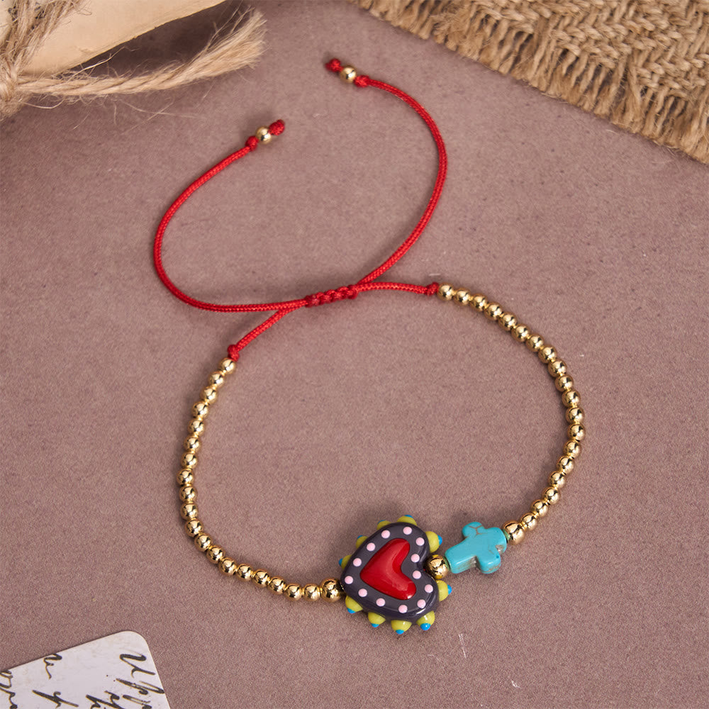 Christianartworkshop Armband im Cartoon-Stil mit handverziertem Herz-Jesu-Motiv und kleinem Kreuz, verziert mit goldenen Perlen und verstellbarer Kordel - C - image 6