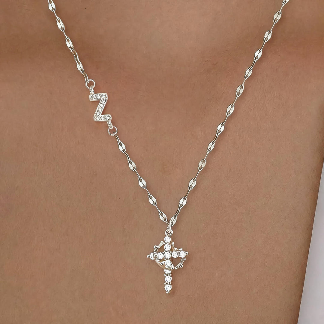 Christianartworkshop Personalisierte Halskette mit Krone und Kreuz in Gold- und Silberoptik mit AZ-Anfangsbuchstaben: Individueller Anhänger mit Monogramm des heiligen Glaubens - Z - Silber - image 55