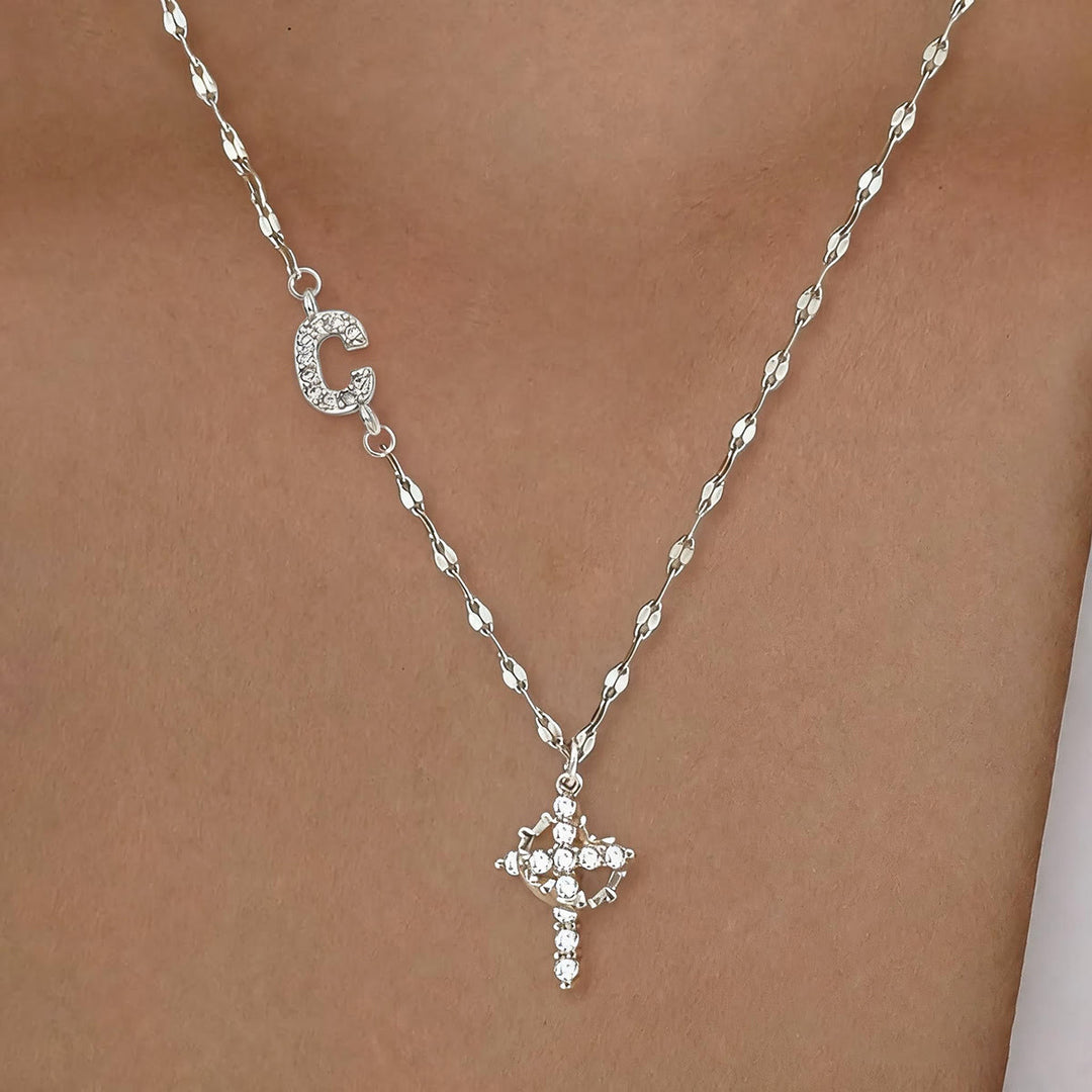 Christianartworkshop Personalisierte Halskette mit Krone und Kreuz in Gold- und Silberoptik mit AZ-Anfangsbuchstaben: Individueller Anhänger mit Monogramm des heiligen Glaubens - C - Silber - image 31