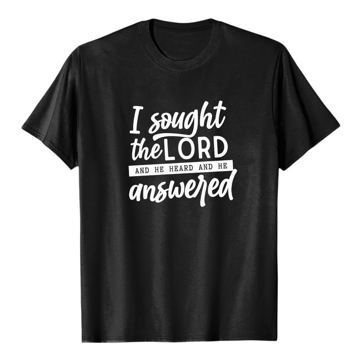 Christianartworkshop „Ich suchte den Herrn, und er hörte und antwortete“ – Hochwertiges Kurzarm-T-Shirt mit Bibelvers - Schwarz - 2XL - image 0