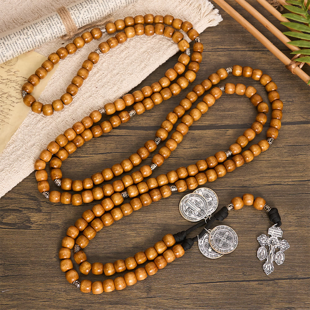Christianartworkshop Traditioneller rustikaler Rosenkranz aus Holz, 15.05.2020, mit St.-Benedikt-Medaille und Kruzifix - image 12