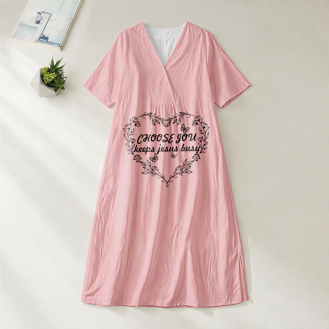 Christianartworkshop Einfarbiges Midikleid mit Liebesbotschaft, Regenbogenherz und Slogan, V-Ausschnitt und kurzen Ärmeln - Rosa - 4XL - image 20