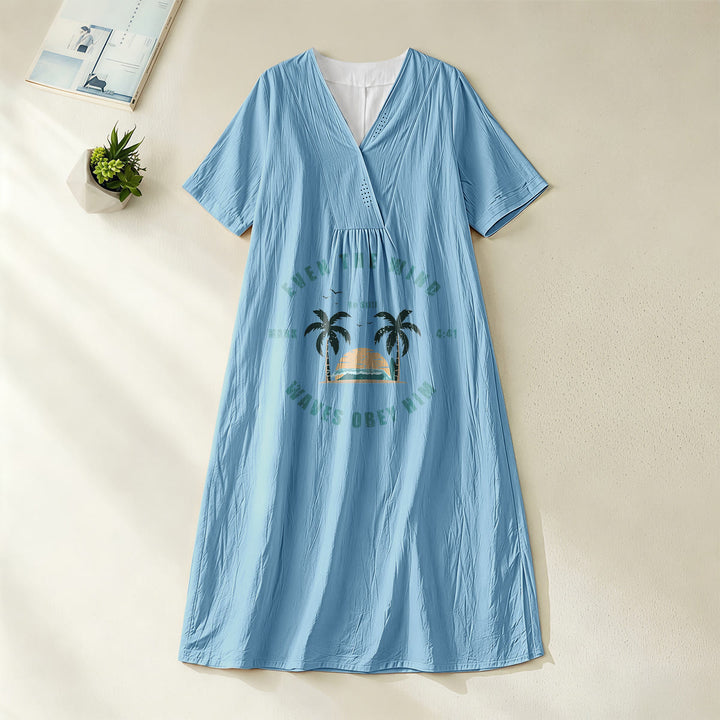Christianartworkshop Küsten-Glaubensvers Palmen- und Sonnenuntergangsgrafik V-Ausschnitt Kurzarm-Midikleid - Blau - 4XL - image 0