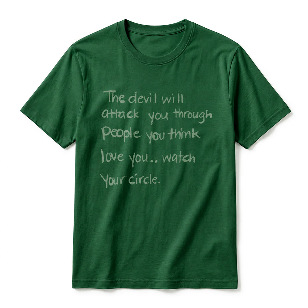 Christianartworkshop „Der Teufel wird dich durch Menschen angreifen, von denen du glaubst, dass sie dich lieben“ – Premium-Kurzarm-T-Shirt - image 24