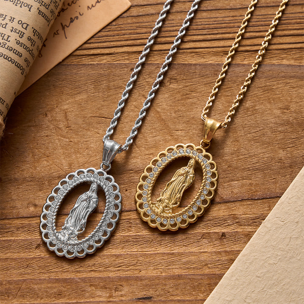 Christianartworkshop Ovale Marienkette mit durchbrochenem Muster, Zirkon-Halo und geflochtener Kette: Eine Erinnerung an göttliche Barmherzigkeit und himmlischen Schutz - image 3