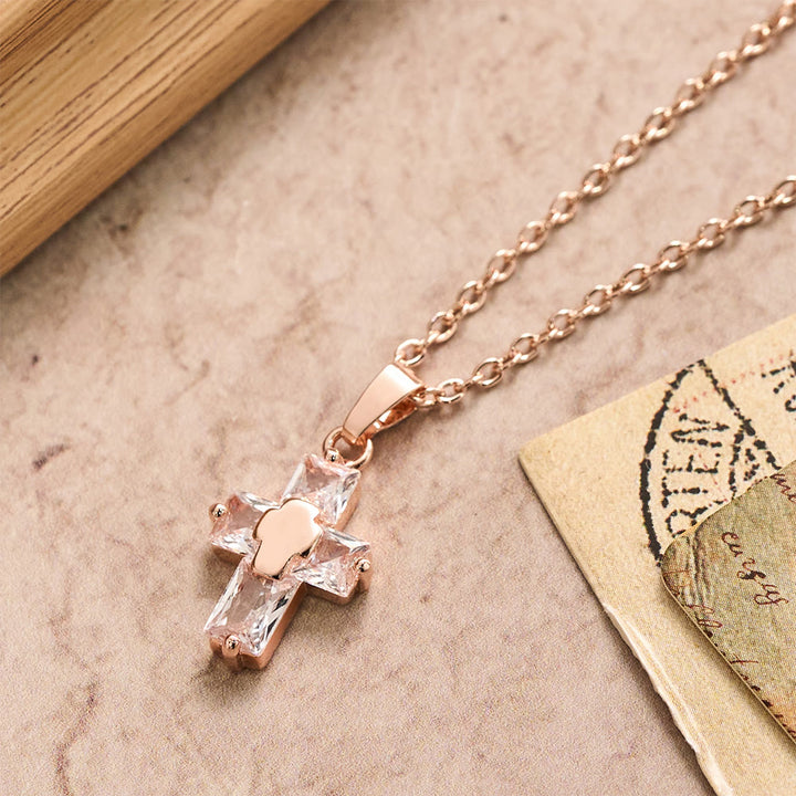 Christianartworkshop Zirkonbesetzte Kreuzanhänger-Halskette mit polierter Mitteleinlage: Ein Symbol strahlender, heiliger Gnade und unerschütterlichen Glaubens - image 6