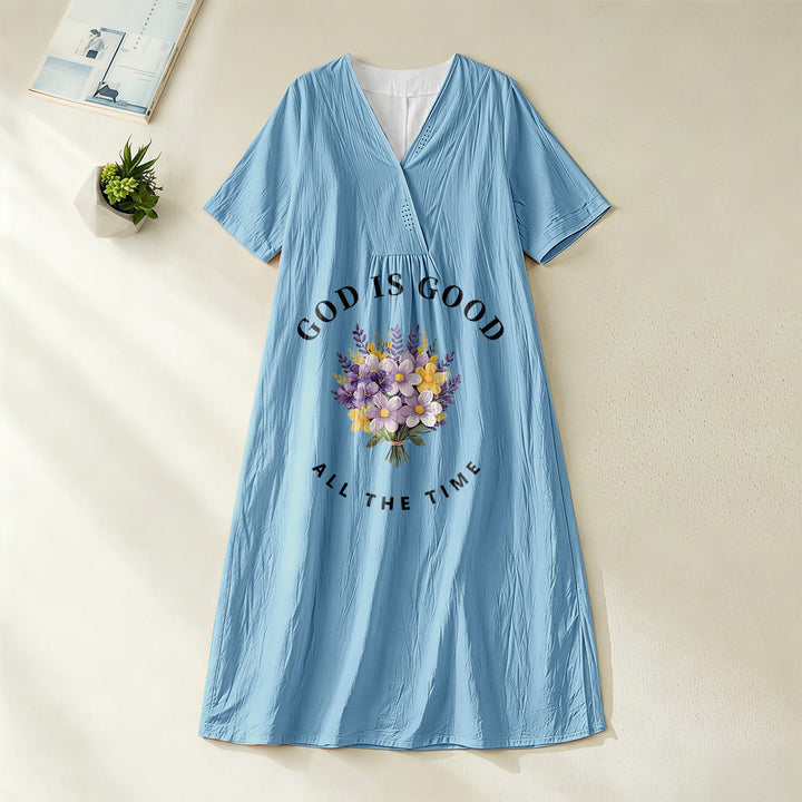 Christianartworkshop „Gott ist immer gut“ Midikleid mit Blumenstrauß-Print, V-Ausschnitt und kurzen Ärmeln - Blau - 4XL - image 4