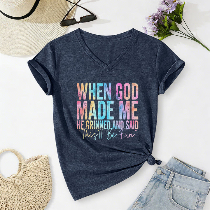 Christianartworkshop „Als Gott mich schuf“ Buntes, lässiges T-Shirt mit Farbverlauf und V-Ausschnitt - Marineblau - 2XL - image 0