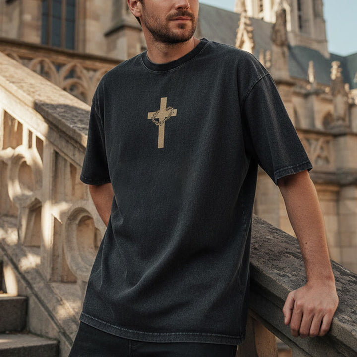 Christianartworkshop Unisex-T-Shirt mit Kreuz- und Dornenkronen-Detail (gewaschen) - image 1