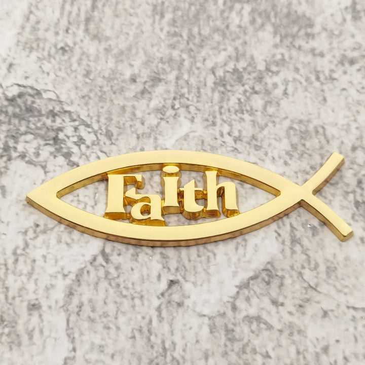 Christianartworkshop Autoaufkleber mit Ichthys-Fischumriss und erhabenem Glaubensbuchstaben: Ein Symbol unerschütterlicher Überzeugung und Verkehrssicherheit - Golden - image 4