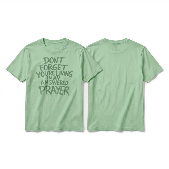 Christianartworkshop „Vergiss nicht, dass du in einem erhörten Gebet lebst“ Premium-Kurzarm-T-Shirt - Hellgrün - 2XL - image 19