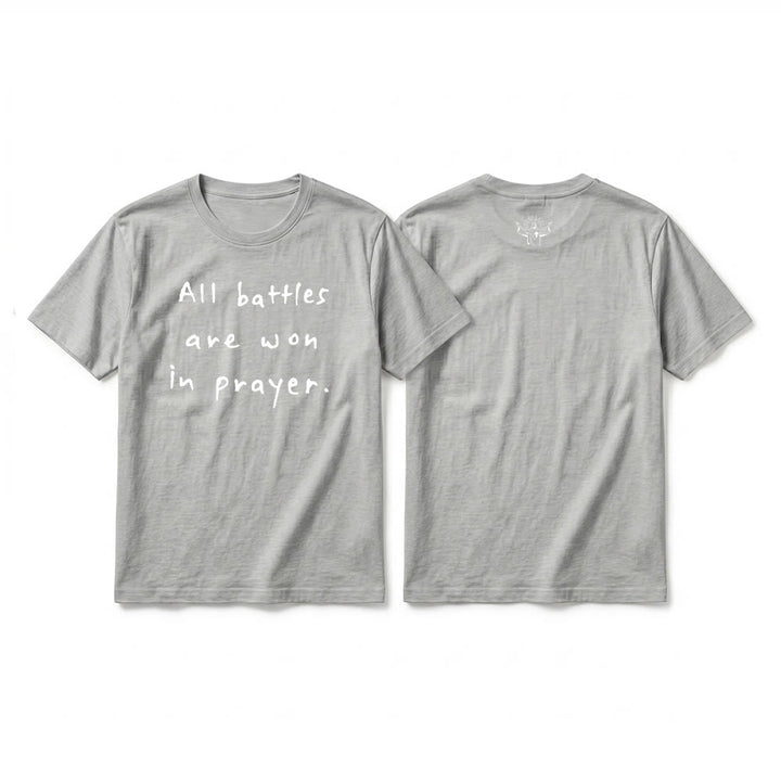 Christianartworkshop Alle Schlachten werden im Gebet gewonnen – Glaubensbestätigung – Premium-T-Shirt mit kurzen Ärmeln - Grau - 2XL - image 7