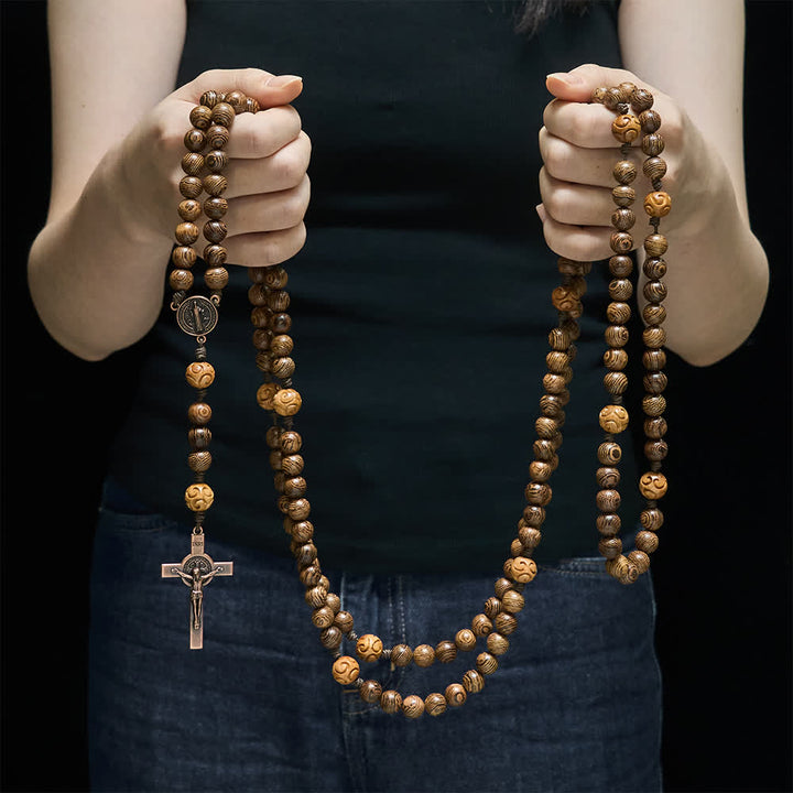 Christianartworkshop Traditioneller Rosenkranz aus Holz mit 15/20 Dekaden, verziert mit dem heiligen Benedikt und einem Kruzifix. - image 2