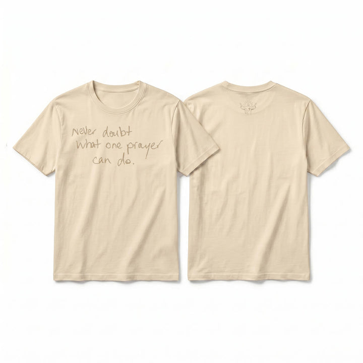Christianartworkshop „Zweifle niemals daran, was ein Gebet bewirken kann“ Premium-Kurzarm-T-Shirt - Beige - 2XL - image 16
