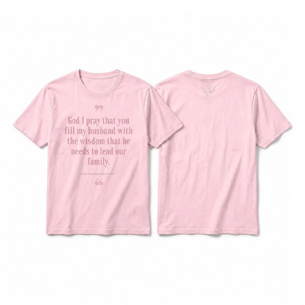 Christianartworkshop „Gott, ich bete, dass du meinen Mann mit Weisheit erfüllst“ Premium-Kurzarm-T-Shirt - Rosa - 2XL - image 25