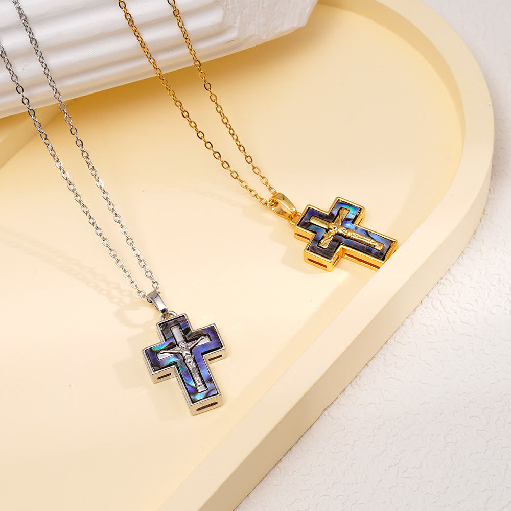 Christianartworkshop Mehrreihige Kruzifix-Halskette mit Anhänger: Ein Symbol der Erlösung und ewigen Gnade - image 2