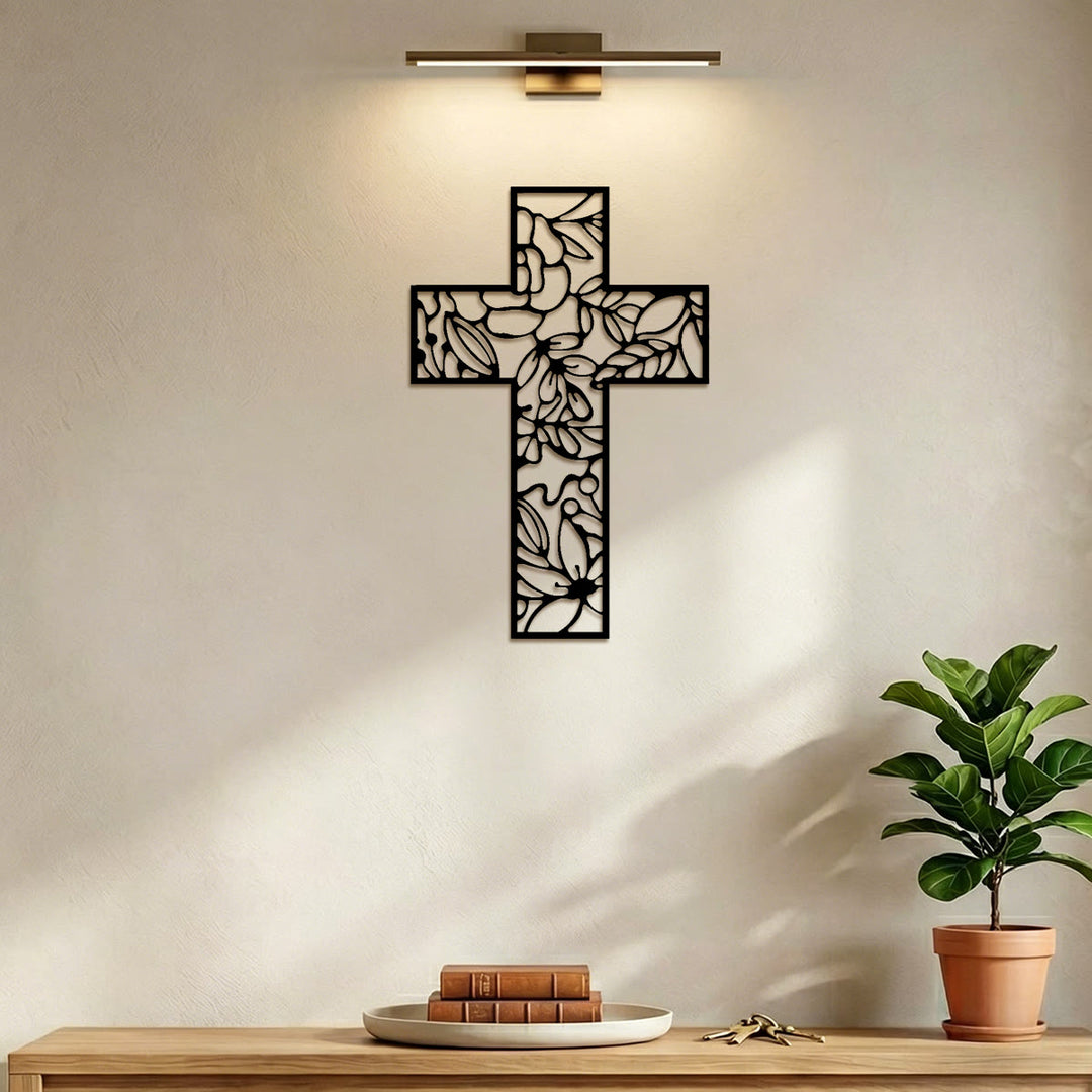 Christianartworkshop Wanddekor aus Metall mit floralem Hohlkreuz: Symbol ewiger Hoffnung und Gnade - image 3