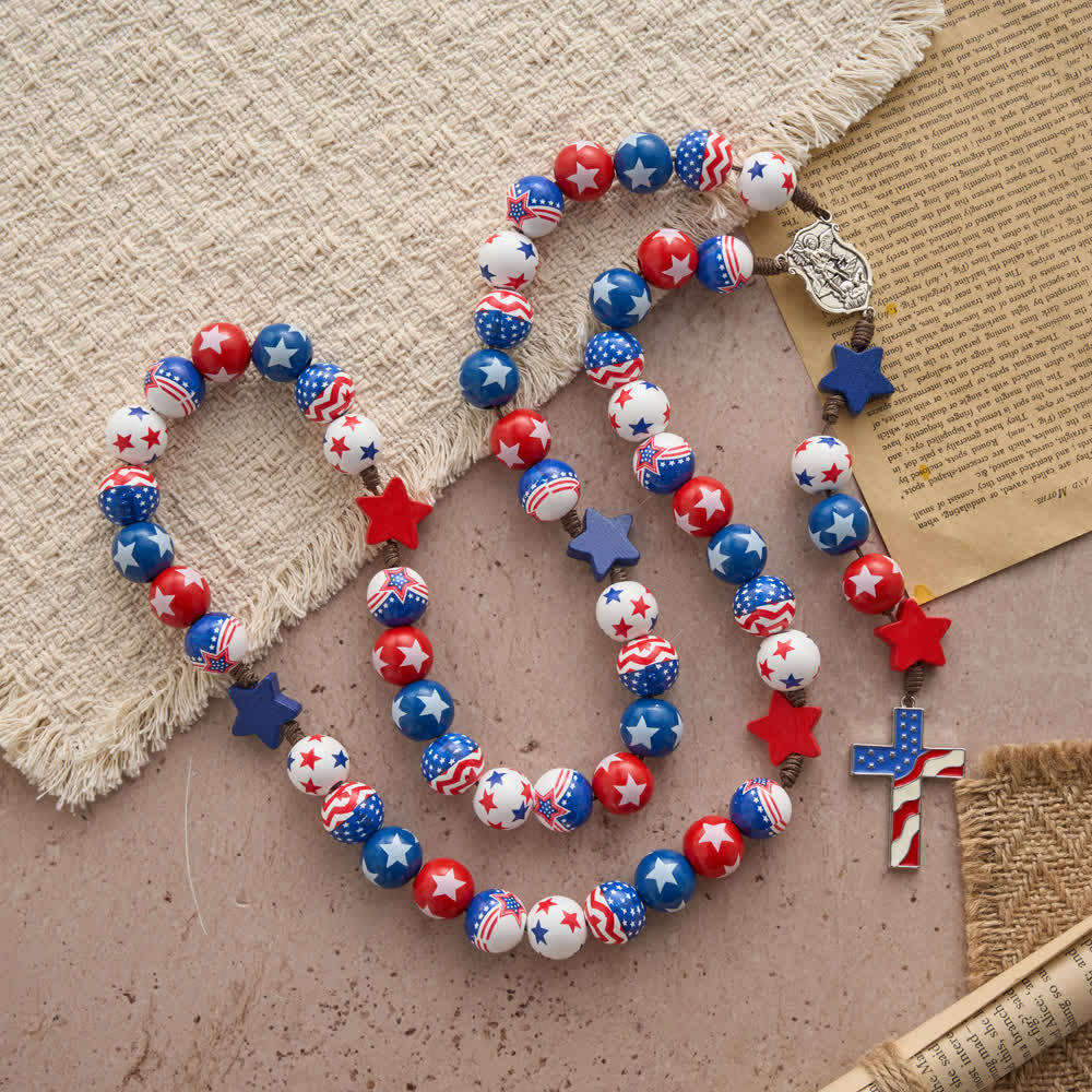 Christianartworkshop Zweifach gestalteter patriotischer Rosenkranz mit amerikanischer Flagge und roten, weißen und blauen Sternen und Streifen - image 4