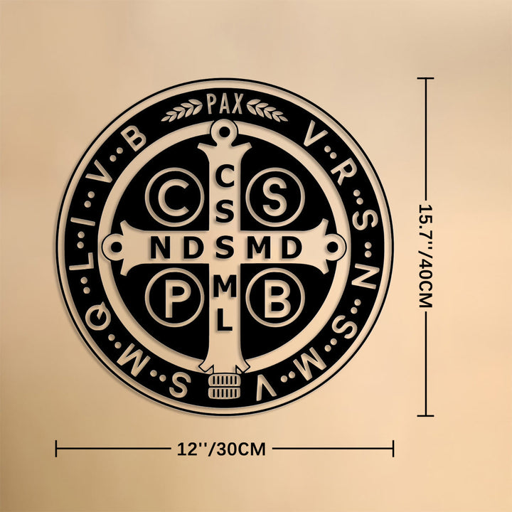 Christianartworkshop Klassische Medaille im Stil des Heiligen Benedikt, kreisförmiges Metalldekor: Zeitloses Symbol spirituellen Schutzes - 15,75''*15,75''*0,4''/40*40*0,1 cm - image 6
